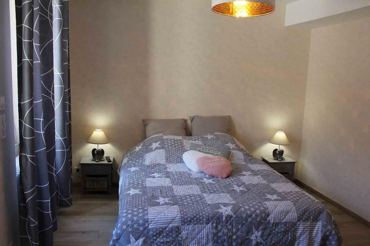 Le Bacchus Villa Chablis Bagian luar foto
